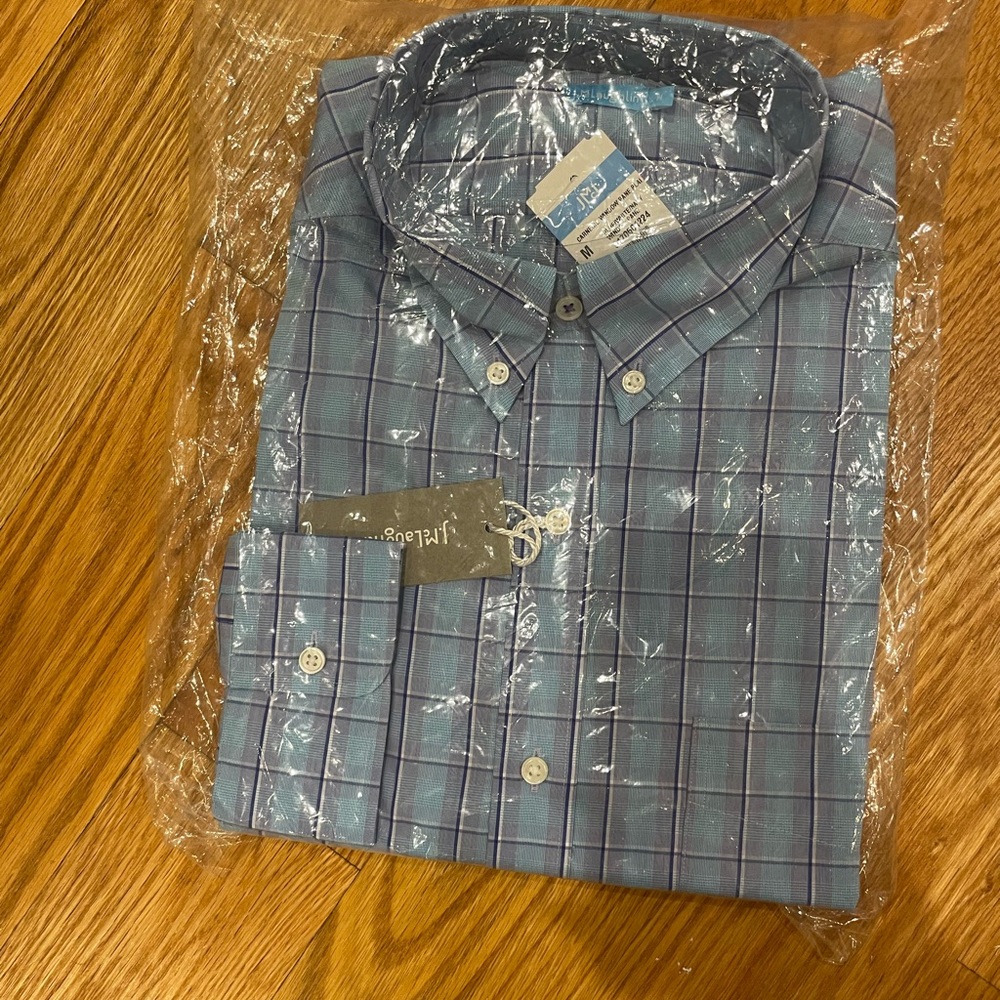 Never opened J. McLaughlin men’s shirt. Size large